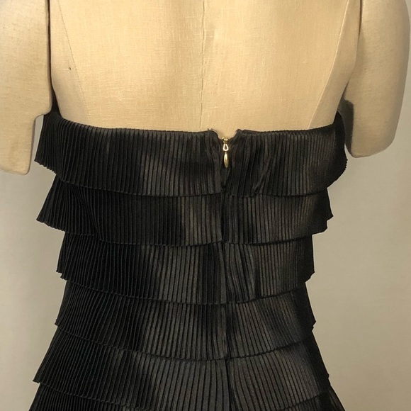 Express Black Ruffle Mini Dress - Picture 5 of 7